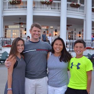 Meet your Posher, Helen